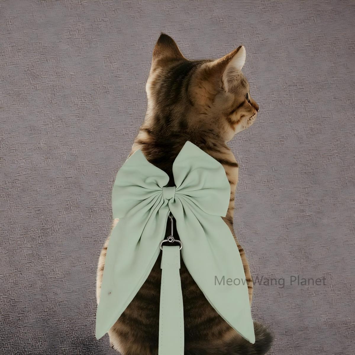 FieryFur Elegant Bowknot Pet Harness & Leash Set – Adjustable Half-Vest Design for Cats & Small Dogs